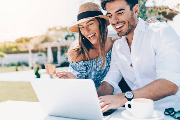 تجربه خرید آنلاین ممتاز و لوکس طلا و جواهر در اصفهان