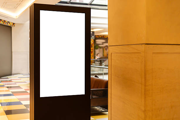 استراتژی برندینگ دیجیتال برای فروش مستقیم کاشی یزد