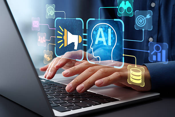 پیادهسازی نرم افزار CRM سفارشی در شرکتهای بیمه