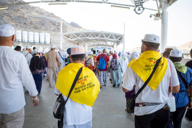 جذب زائران خارجی با سئو دوزبانه