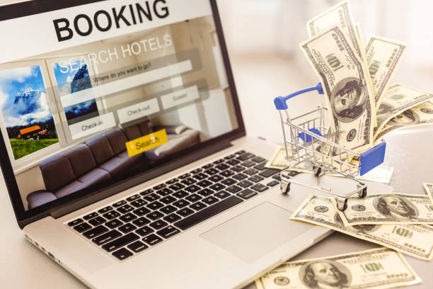 جذب زائران عرب در مشهد: نقش کلیدی پشتیبانی سایت و سئو دوزبانه برای هتلها و مراکز اقامتی - وبسایت فروشگاهی و افزایش رزرو هتل