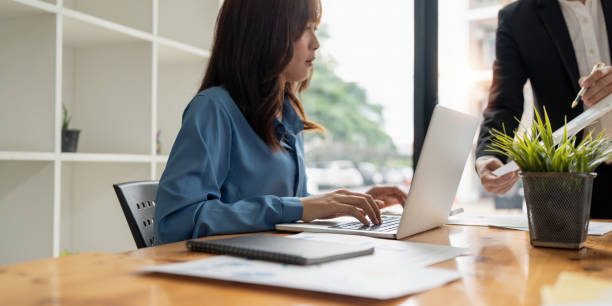 اهمیت طراحی وبسایت حرفهای برای دفاتر وکالت و بازاریابی دیجیتال حقوقی