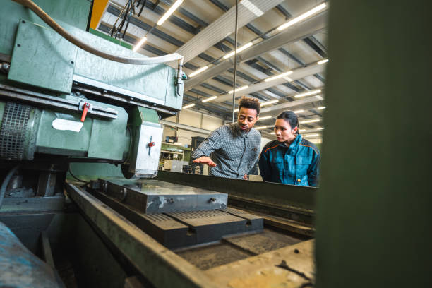 برندینگ دیجیتال برای جذب قراردادهای صنعتی بزرگ در اراک