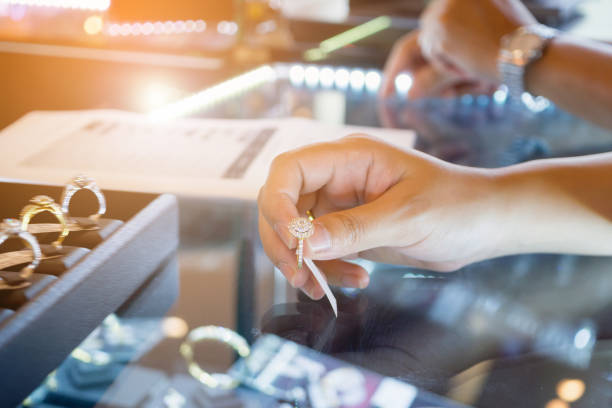 طراحی سایت D2C برای فروش مستقیم طلا و جواهر