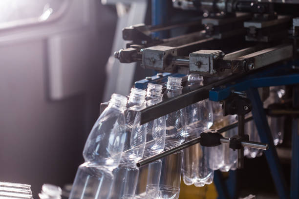 کانفیگوریتور محصول مبتنی بر هوش مصنوعی برای بهینه سازی سایت تولیدی و بازاریابی دیجیتال صنعتی