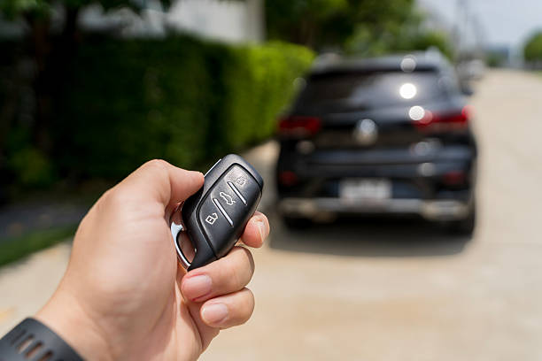 خدمات لیزینگ خودرو شفاف در مشهد، با نرم افزار محاسبه آنلاین و بهینه سازی UX توسط پینو سایت