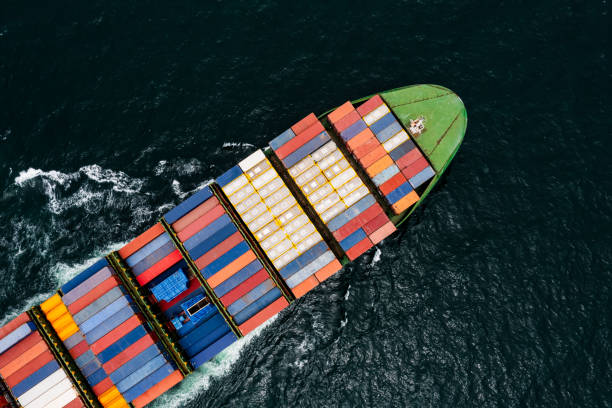 مدیریت هوشمند لجستیک دریایی در بوشهر با نرم افزار مدیریتی