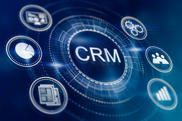 یکپارچهسازی CRM برای بهینهسازی فرآیندهای فروش