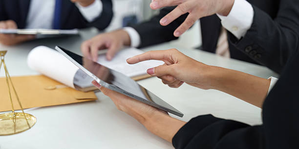 مشاوره حقوقی محرمانه با استفاده از ابزارهای دیجیتال