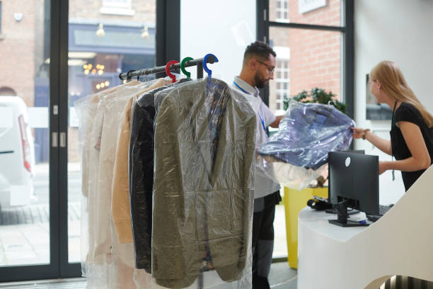 سیستم رزرو آنلاین خشکشویی با قابلیت تحویل در محل