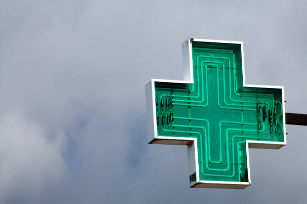 سئو محلی داروخانه و رقابت با داروخانههای زنجیرهای در کرج