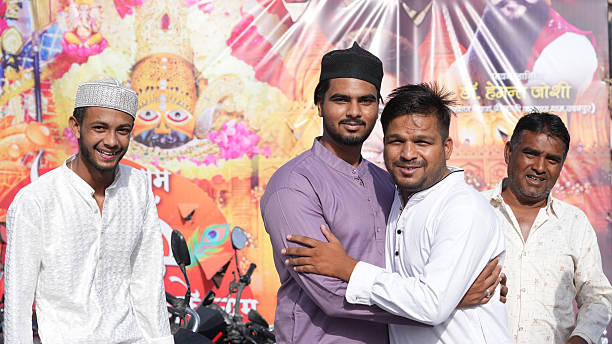 جذب زائرین از کشورهای عربی با سئو دوزبانه