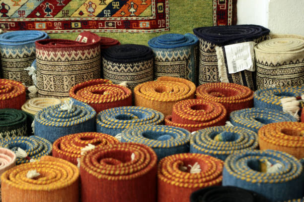 فروش آنلاین فرش دستباف کرمان با طراحی سایت حرفهای توسط پینو سایت