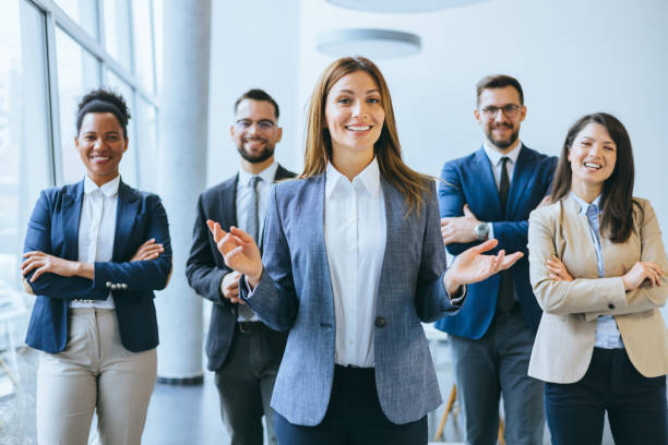 پیشتازی در سئو حقوقی تهران ۱۴۰۵: نقش ساخت CRM سفارشی در جذب و مدیریت هوشمند موکلان و دیجیتال مارکتینگ حقوقی