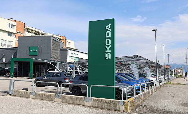 فروش جهانی صنایع دستی اصفهان با طراحی سایت D2C