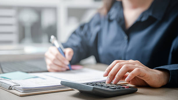 تحلیل مالی و تکنولوژی در شفافیت زنجیره تامین کارخانجات مواد شوینده با نرم افزار حسابداری یکپارچه