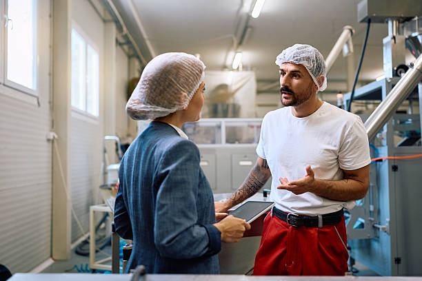 بازاریابی کارخانجات غذایی با طراحی وبسایت حرفه ای