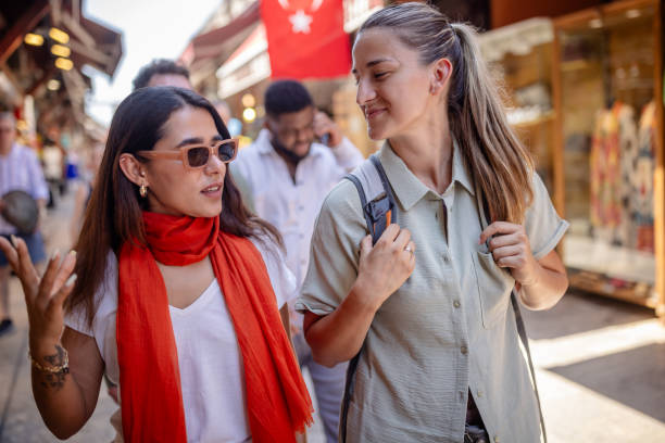 جذب گردشگر خارجی با استراتژی سئو دوزبانه برای هتلهای مشهد