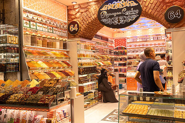 طراحی وبسایت فروشگاهی و چندزبانه برای جذب زائران عراقی به مشهد و افزایش بازاریابی آنلاین سفر