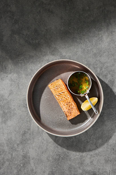 مقاله بهترین دیزی سنگی همدان کجاست؟: نقشه راه جامع بهینهسازی تجربه کاربری (UX) و سئو جستجوی صوتی برای صدرنشینی رستورانهای سنتی - غذای سنتی دیزی