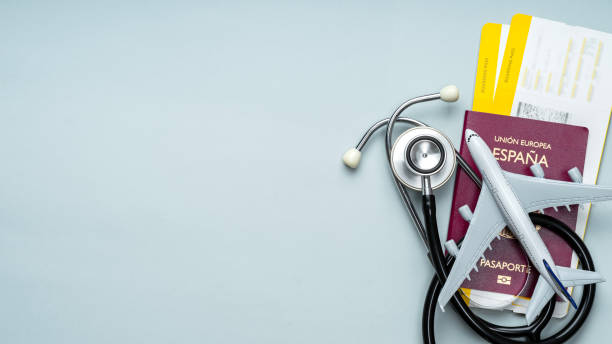 مشاوره سئو و دیجیتال مارکتینگ گردشگری - وسایل گردشگری سلامت: هواپیما، گوشی پزشکی، پاسپورت و بلیط