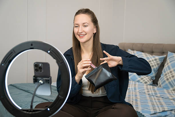 طراحی فروشگاه اینترنتی آرایشی در رشت با هوش مصنوعی و بهینه سازی تجربه کاربری توسط پینو سایت