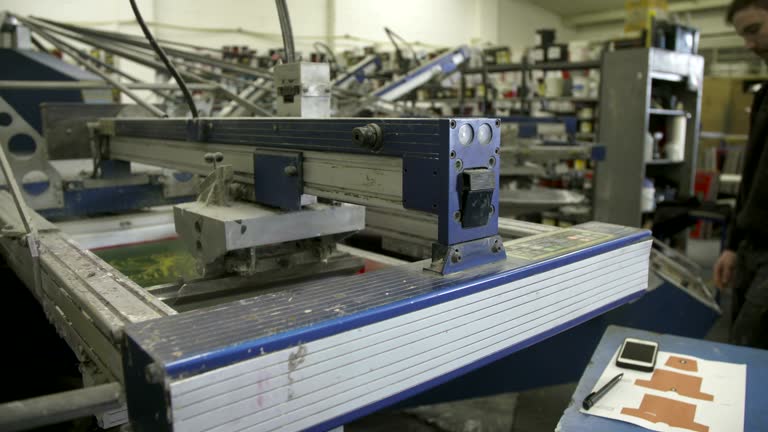 چاپخانههای تخصصی قم و تحول دیجیتال با پورتال B2B و بهینهسازی تجربه کاربری (UX) و نرم افزار مدیریتی