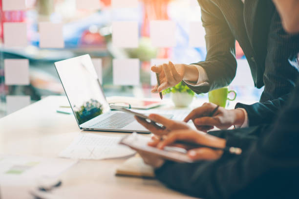 استراتژی سئو دفاتر وکالت و برندینگ دیجیتال