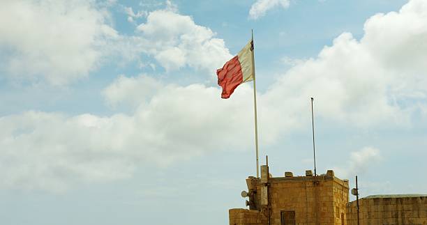 جذب توریست کویر با ایجاد اعتماد و نمایش نظرات مثبت