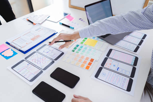 بهینهسازی تجربه کاربری معماری و طراحی وبسایت ریسپانسیو