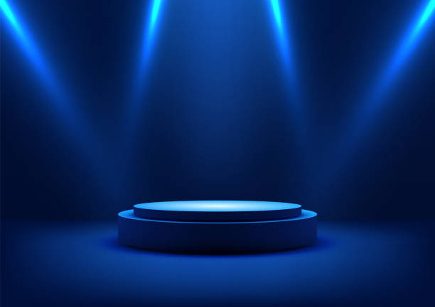 تصویری از یک سکوی نمایش مدرن و نورانی، نمادی از پلتفرم نمایشگاه دیجیتال در بافتن آینده نساجی یزد و برندینگ دیجیتال نساجی در سال 2025