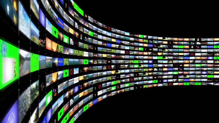 تولید محتوای ویدئویی صنعتی در اراک - نمایش قدرت کارخانجات ماشینآلات سنگین با ویدئو - سئو B2B صنعتی - بازاریابی ماشینآلات سنگین