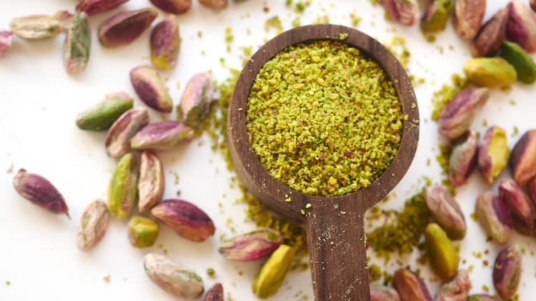 برندینگ دیجیتال پسته کرمان با طراحی سایت B2B