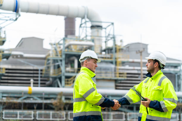 تیم مهندسی پتروشیمی به عنوان مخاطب هدف آموزشهای سازمانی