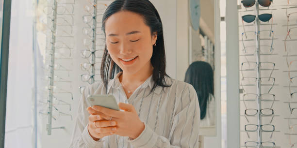 بهینهسازی موتور جستجو برای پزشکان و کلینیکهای بیناییسنجی