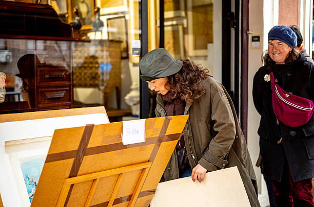 گالریهای جهانی هنر و فروش آنلاین قلمزنی اصفهان - بازاریابی دیجیتال هنر و سئو تصویری