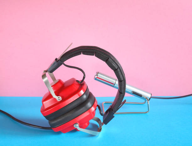 تجهیزات ضبط صدا و پادکست برای استودیو ضبط موسیقی و بازاریابی دیجیتال پینو سایت