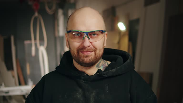 سئو B2B نجاری: اتوماسیون صنعت چوب با نرم افزار مدیریت هوشمند در کارگاه نجاری