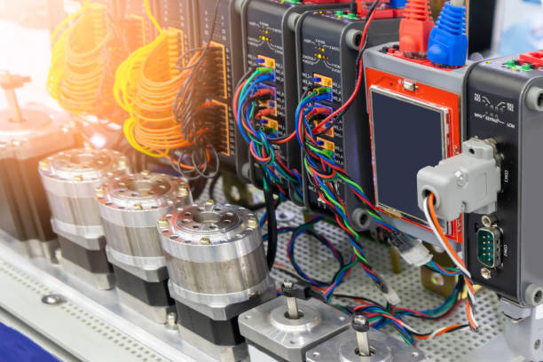 مدیریت دادههای اینترنت اشیا (IoT) در طراحی وبسایت برای مزارع پرورش ماهی اردبیل و افزایش شفافیت محصول