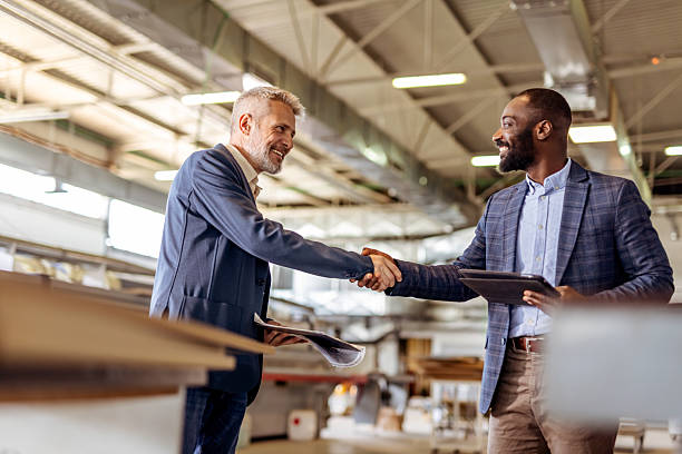 جذب قرارداد صنعتی و بازاریابی صنعتی برای کارگاههای تراشکاری در اراک