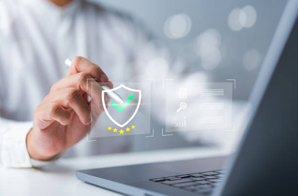 ساخت CRM سفارشی برای دفاتر مشاوره مهاجرت