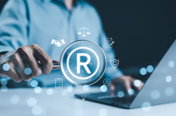 ایده تا ثبت شرکت در شهر جدید پردیس - کارآفرین در حال ثبت برند