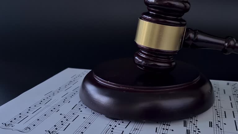 مالکیت معنوی آثار موسیقی و فرهنگی در کردستان و نقش دفاتر وکالت