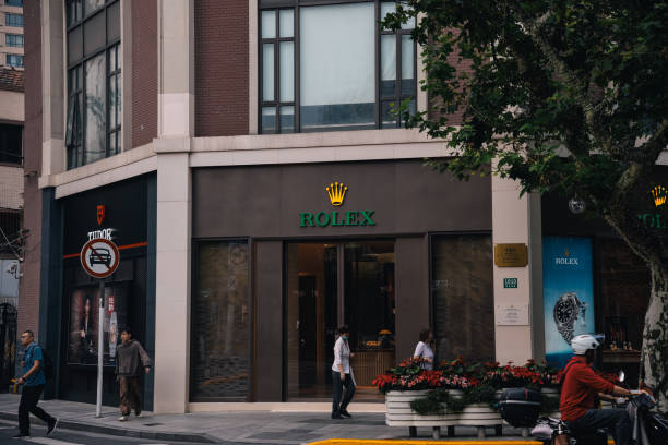 طراحی وبسایت و برندینگ دیجیتال ساعت لوکس برای فروش جهانی ساعت