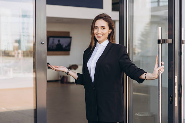 جذب آنلاین قراردادهای صنعتی با استراتژی سئو B2B توسط پینو سایت
