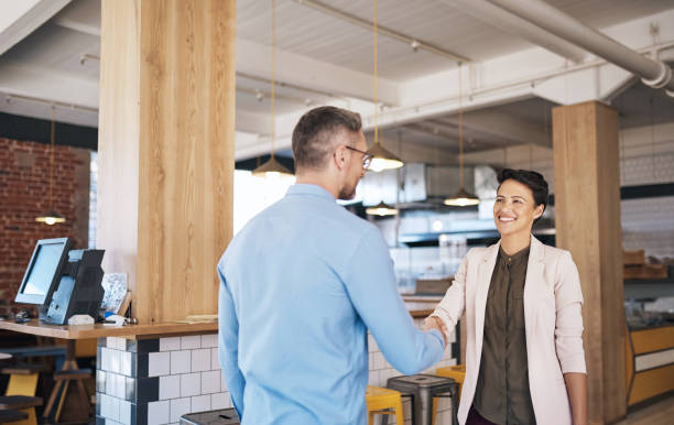 برندینگ دیجیتال رستوران - آینده بازاریابی غذا در رشت