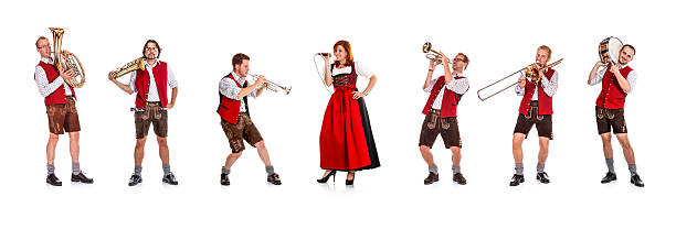 گسترش موسیقی کردی به فرهنگهای مختلف: پلتفرم آموزشی آنلاین و سئو ویدئویی