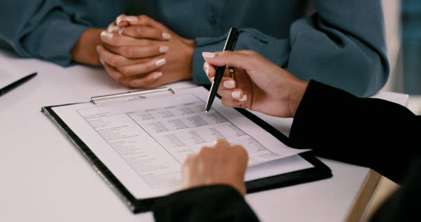 معماری اعتماد در قلب زاگرس: استراتژی تولید محتوای سئو و مشاوره دیجیتال مارکتینگ برای برندینگ دفاتر وکالت ملکی در خرمآباد - امضای قرارداد دیجیتال