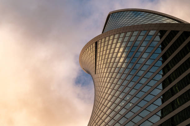 تحولات نوین در آینده صنعت ساختمان و بهینه سازی سایت صنعتی کارخانجات رنگ