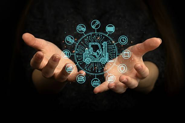 یکپارچهسازی وبسایت با CRM و IoT برای مدیریت هوشمند خدمات